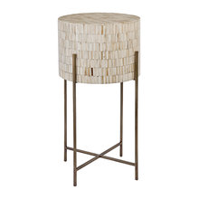 Accent tables
