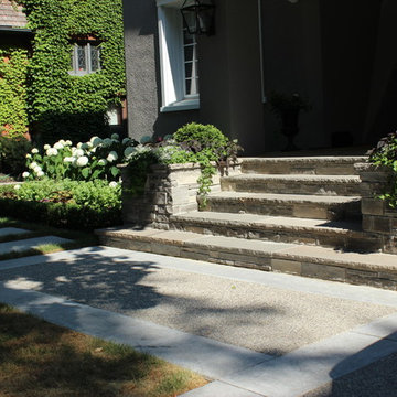 Natural Stone Entrance & Driveway