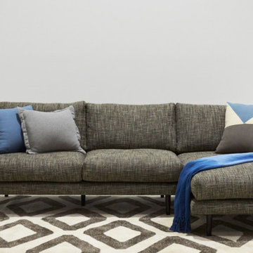 Amery Chaise