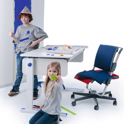 Champion Desk - Products