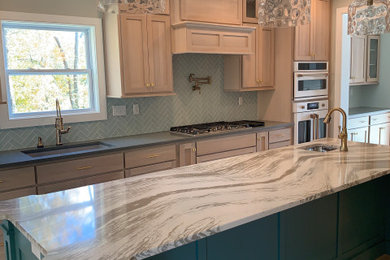 Kitchen - coastal kitchen idea in Louisville