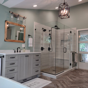 Farmhouse primary bathroom