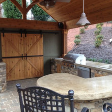 Nick outdoor bar