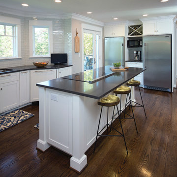 Classic and Clean Kitchen