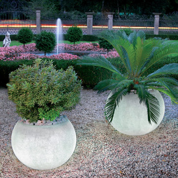 Ambiance Planter Light by Epstein-Design