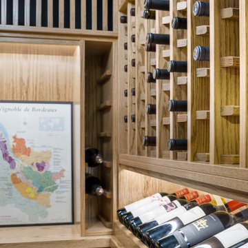 Traditional Oak Wine Cellar with Built-In Lighting – Chicago