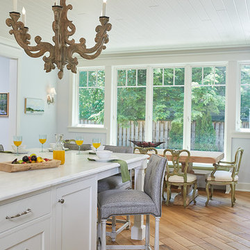 Thompson - Traditional Farmhouse