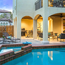 outdoors/exterior