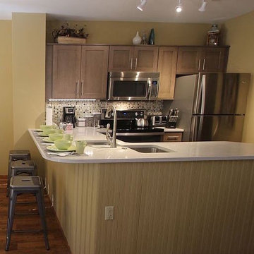Large Corner Condo with Mountain Views
