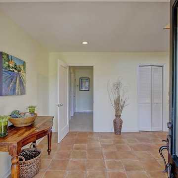 3751 Beach Court