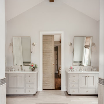 Farmhouse Bathroom - His & Hers