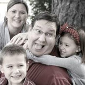 Stephen Moore's photo