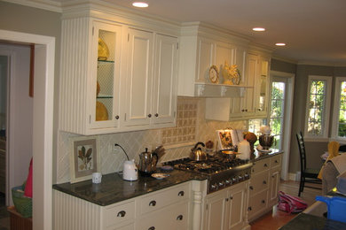 French / English Country Kitchen