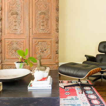 Traditional Colonial Living Room