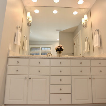 Refreshing white and grey Master Bath