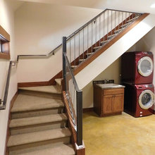 Lindale banister