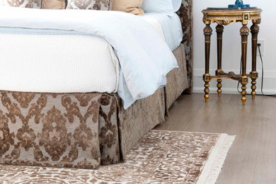 Bedroom - bedroom idea in Toronto
