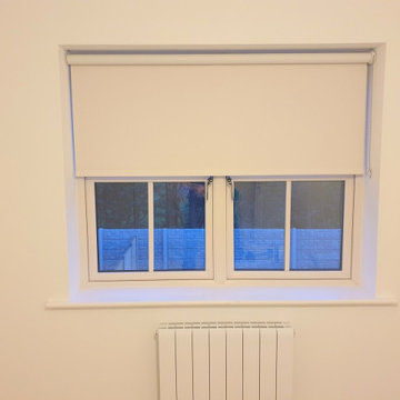 https://www.signature.ie/roman-roller-venetian-blinds-installed-in-naas-kildare/