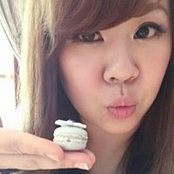 Apple Yeh's photo