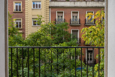 Balcony photo in Madrid