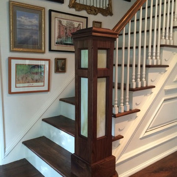 Newel Post