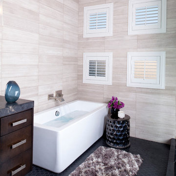 Charlotte bathroom