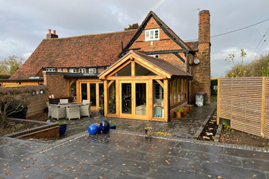 Design ideas for a medium sized classic living room in Buckinghamshire.