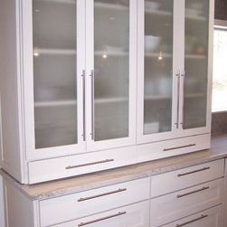 Contemporary Style - Kitchen Cabinetry