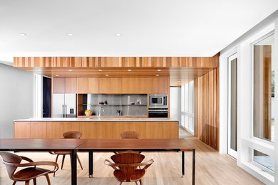 Example of a trendy kitchen design in Austin