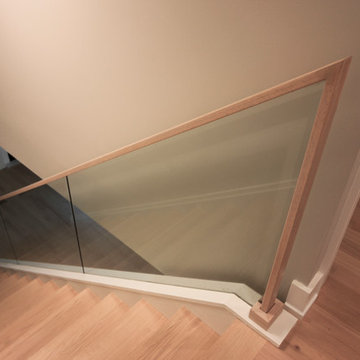 Project #60 | Contemporary Staircase with Frameless Glass