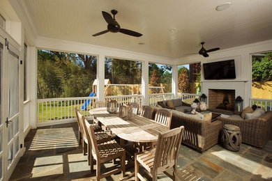 Inspiration for a transitional patio remodel in DC Metro