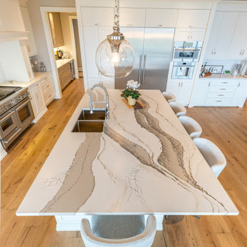 Kitchen Island - Designed By Enns Cabinetry