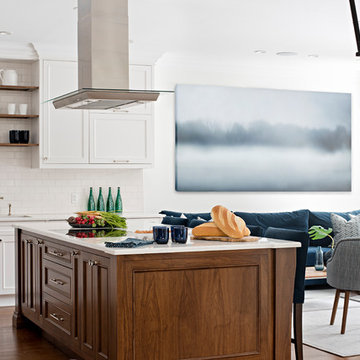 White and walnut kitchen