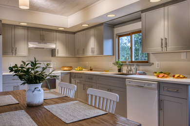 Trendy kitchen photo in Other