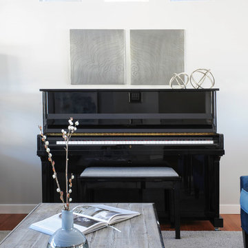 Glamorous Living and Dining Room
