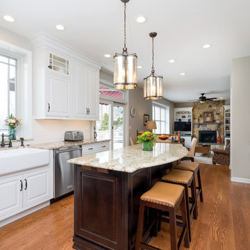 Bright Traditional Kitchen in Pipersville