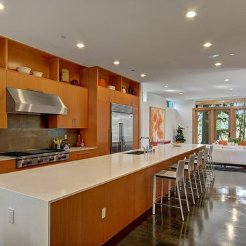 Mercer Island Staging