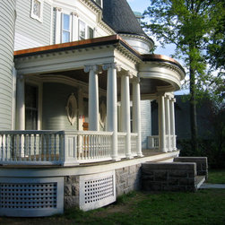 1900 Colonial Revival - Products