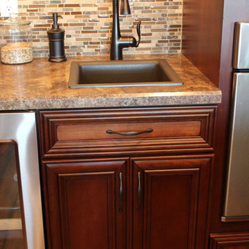 Cambridge, IL- Country Views and Classic Style