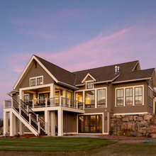 Ranch, wraparound porch 2020