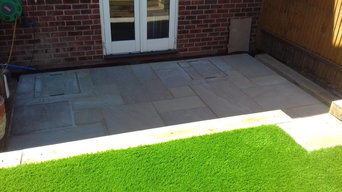 Wallington natural stone sleepers and artificial turf