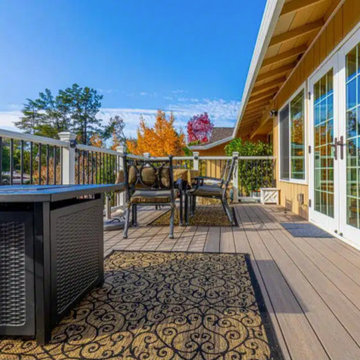 Palo Alto Deck