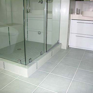 Flooring & Shower