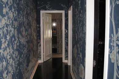 Hallway - traditional hallway idea in Los Angeles