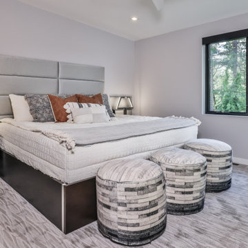Modern Lake House - Bedroom #3
