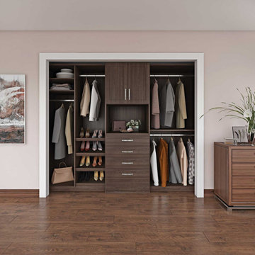 REACH-IN CLOSETS