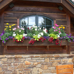 Custom Annual Flower Containers - Outdoor Pots And Planters