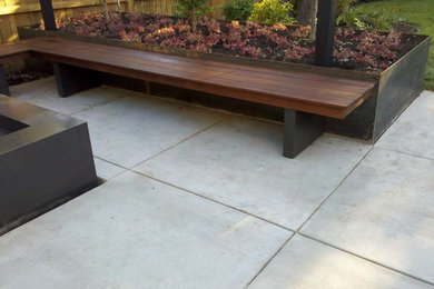 Inspiration for a modern landscaping in Salt Lake City.