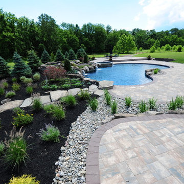 Major Leagues Wet-Edge Waterfall Pool