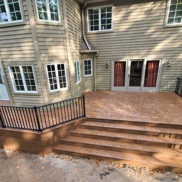 Wrap-around Deck